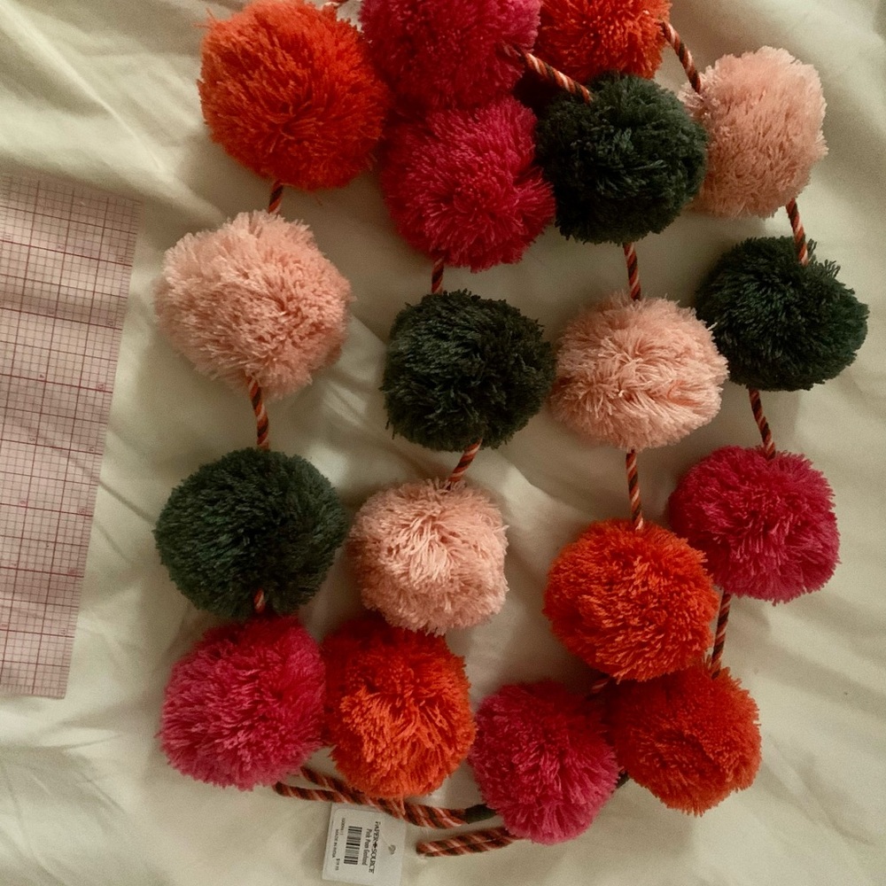 Paper Source Pom Pom Garland